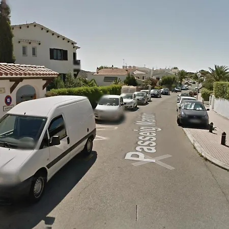 Oceanfront Paradise - * Mahón